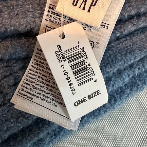 GAP Waffle Knit Blue Unisex Scarf - Picture 5 of 7